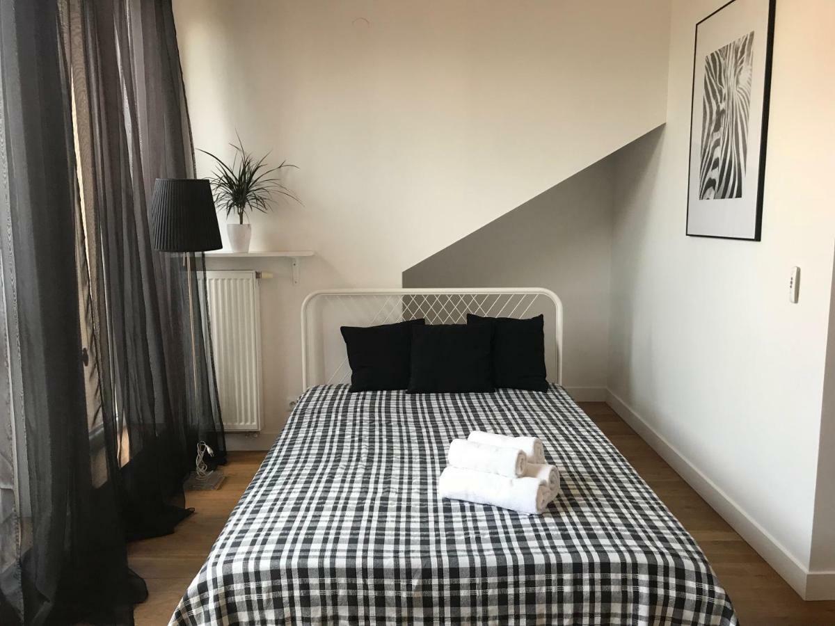 Apartament "Warszawa" Varsóvia Exterior foto